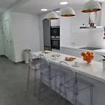 Lejlighed Modern 3 Bedroom Luxury In *