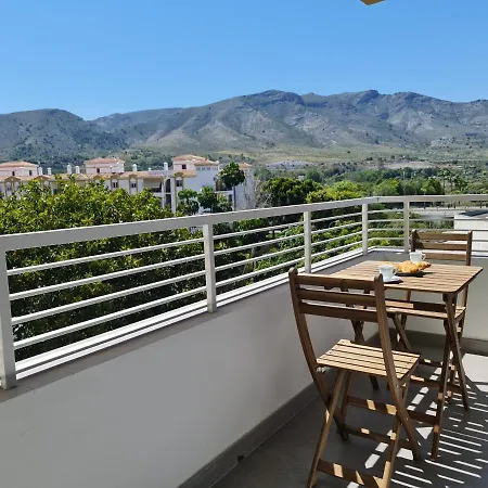 Modern 3 Bedroom Luxury In