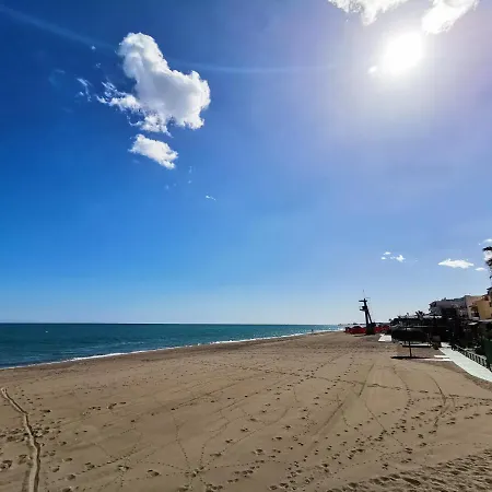 Modern 3 Bedroom Luxury In