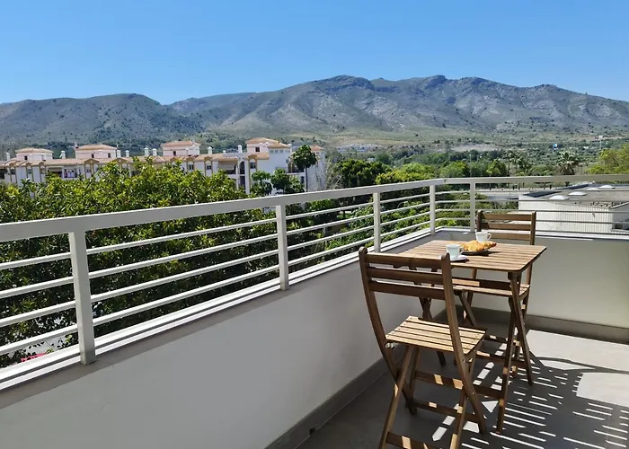 Modern 3 Bedroom Luxury In