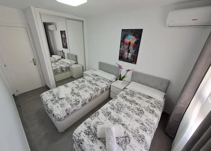 Apartamento Modern 3 Bedroom Luxury In