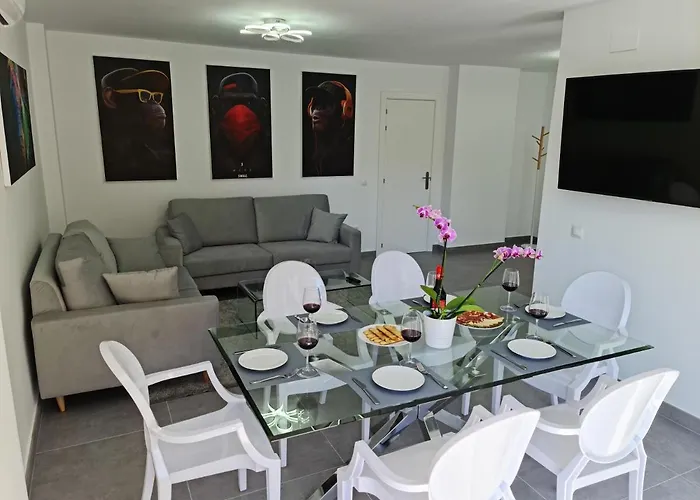 Apartamento Modern 3 Bedroom Luxury In *