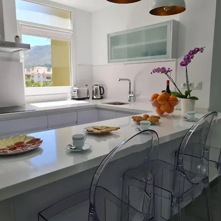 Apartmán Modern 3 Bedroom Luxury In *